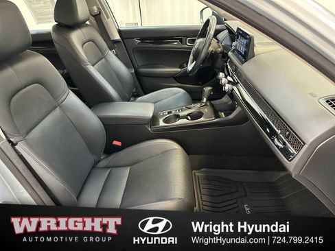 Used 2023 Honda Civic Touring image 18