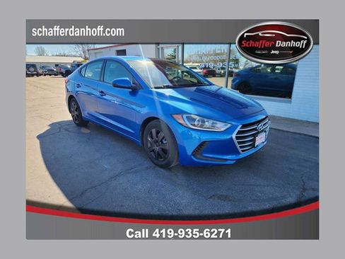 Used 2017 Hyundai Elantra SE FWD image 1