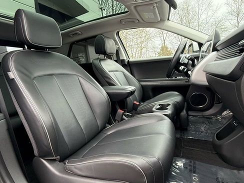 Used 2023 Hyundai Ioniq 5 Limited image 19