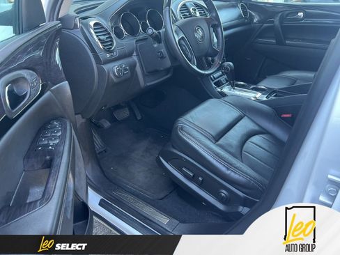 Used 2017 Buick Enclave Premium w/ Experience Buick Package image 22