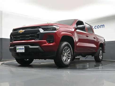 New 2026 Chevrolet Colorado LT w/ LT Convenience Package AWD/4WD image 7