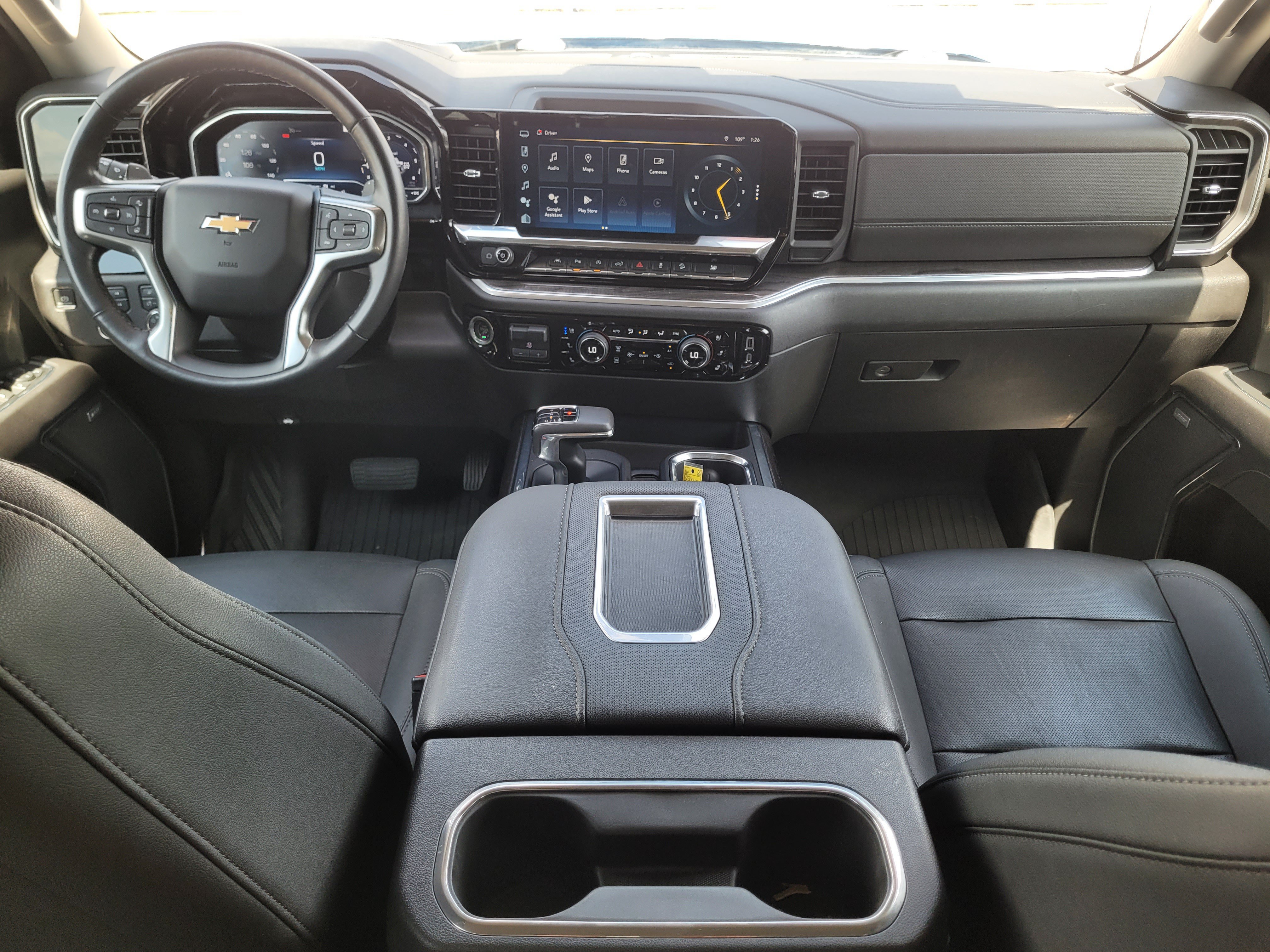Used 2022 Chevrolet Silverado 1500 LTZ AWD/4WD image 12