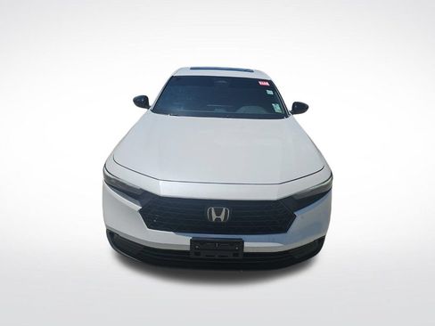 Used 2023 Honda Accord Sport image 2