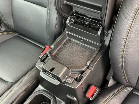 Used 2025 Jeep Wrangler Unlimited Sahara w/ Safety Group image 26