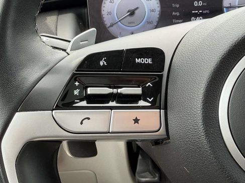 Certified 2023 Hyundai Tucson Limited AWD/4WD image 22