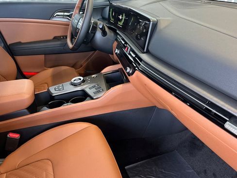 New 2026 Kia Sportage X-Line AWD/4WD image 16