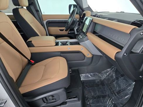 New 2026 Land Rover Defender 110 X AWD/4WD image 3