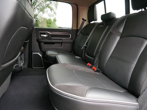 Used 2022 RAM 2500 Laramie AWD/4WD image 13