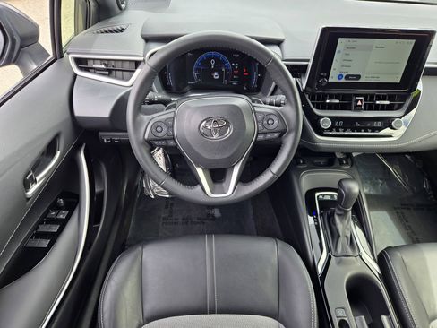 Used 2024 Toyota Corolla XSE FWD image 12