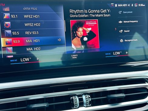 Used 2024 BMW M240i Coupe w/ Parking Assistance Package RWD image 15