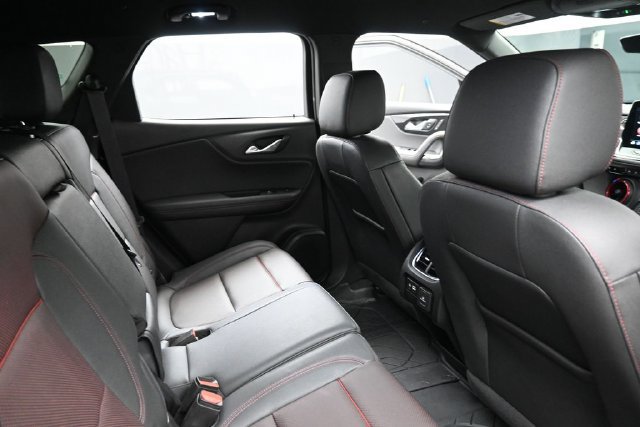 Used 2024 Chevrolet Blazer RS w/ Driver Confidence II Package FWD image 30