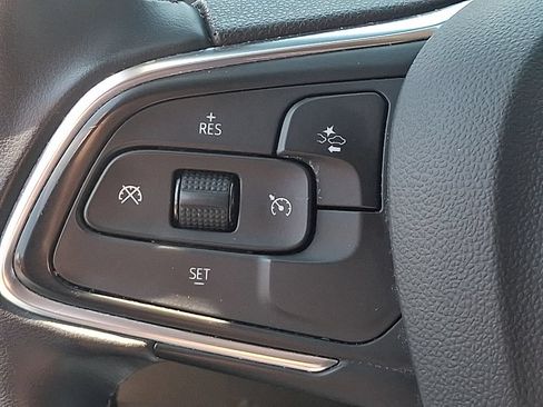 Used 2024 Buick Encore GX Sport Touring AWD/4WD image 21