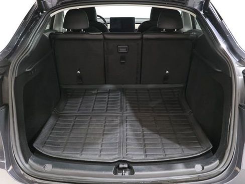 Used 2023 Tesla Model Y Long Range image 28