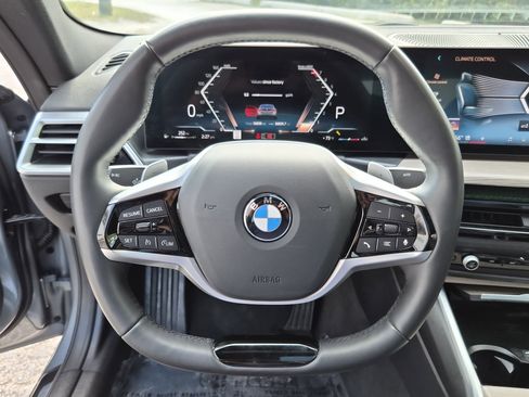 Used 2025 BMW 430i Coupe w/ Premium Package image 19