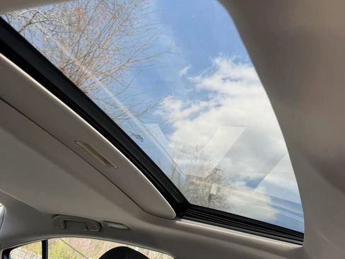 Used 2011 Nissan Maxima 3.5 SV w/ Tech Pkg image 18