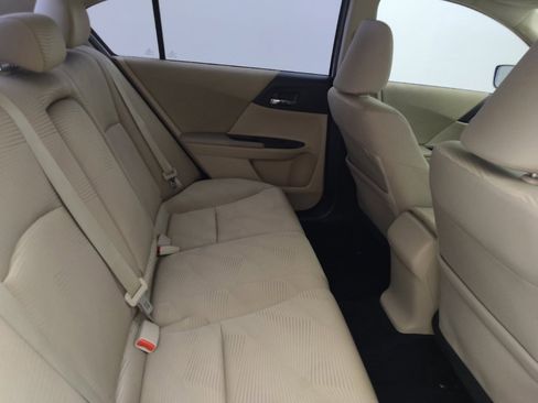 Used 2014 Honda Accord LX image 19
