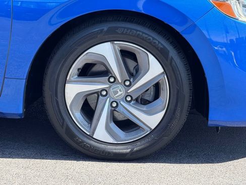 Used 2019 Honda Insight EX image 29