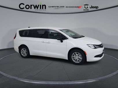 New 2027 Chrysler Pacifica LX