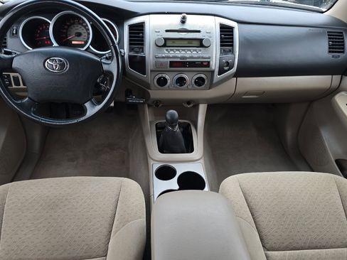 Used 2007 Toyota Tacoma PreRunner image 13