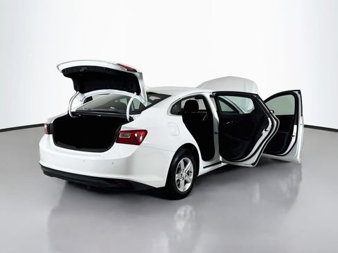 Used 2024 Chevrolet Malibu LT FWD image 22