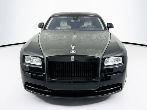 Used 2015 Rolls-Royce Wraith RWD image 3