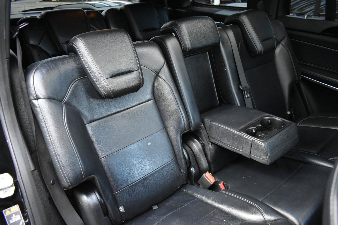 Used 2017 Mercedes-Benz GLS 550 4MATIC image 30