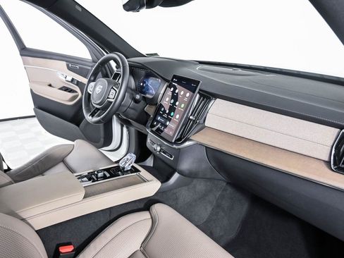 Certified 2026 Volvo XC90 B6 Ultra AWD/4WD image 25