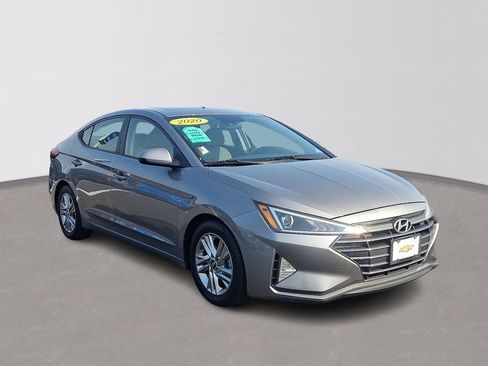 Used 2020 Hyundai Elantra Value Edition FWD image 3