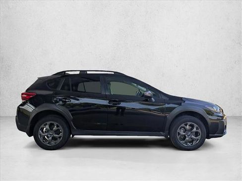 Used 2022 Subaru Crosstrek 2.5i Sport w/ Moonroof Package image 4