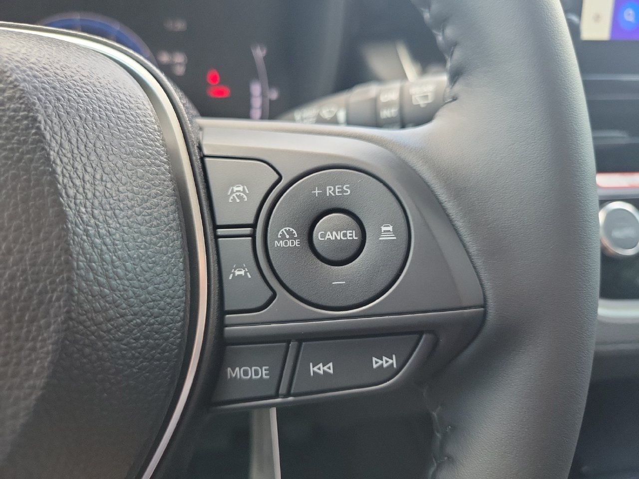 New 2026 Toyota Corolla Cross LE FWD image 19