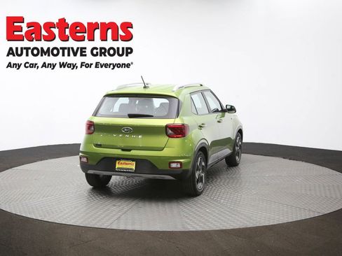 Used 2023 Hyundai Venue SEL w/ Cargo Package image 40