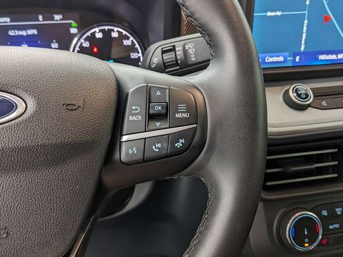 Certified 2023 Ford Maverick Lariat w/ Lariat Luxury Package FWD image 33