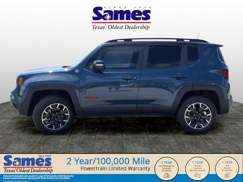 Used 2023 Jeep Renegade Trailhawk image 4