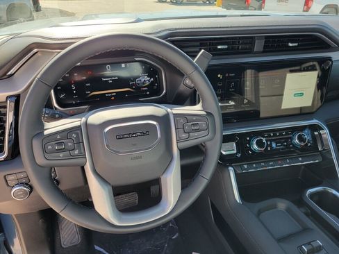 New 2026 GMC Sierra 3500 Denali w/ Denali Reserve Package image 13