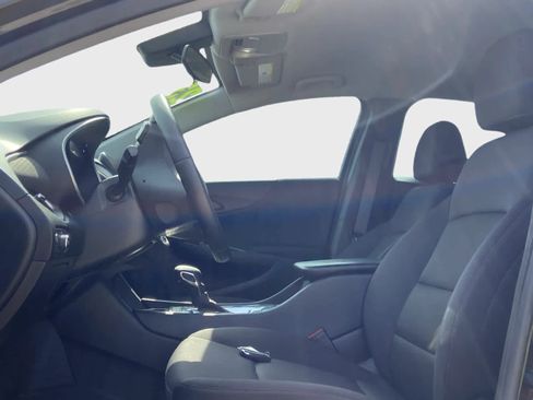 Used 2023 Chevrolet Malibu RS w/ LPO, Floor Liner Package FWD image 10