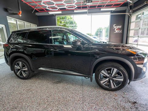Used 2023 Nissan Rogue SL AWD/4WD image 5