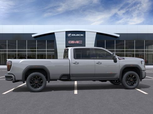 New 2026 GMC Sierra 3500 AT4 w/ AT4 Premium Plus Package AWD/4WD image 5