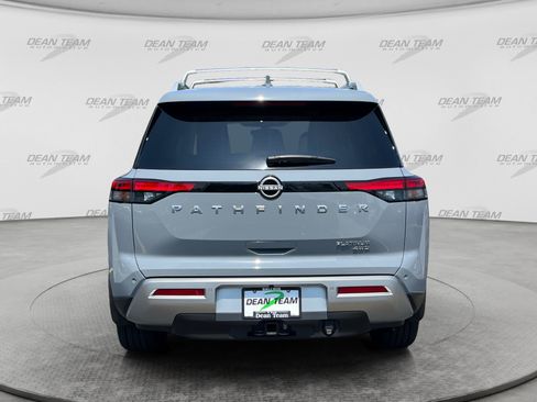 Used 2025 Nissan Pathfinder Platinum w/ Cargo Package AWD/4WD image 7