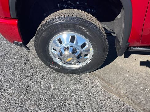 New 2026 Chevrolet Silverado 3500 High Country w/ High Country Premium Package image 36