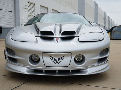 Used 2000 Pontiac Firebird Formula w/ Security Pkg image 21