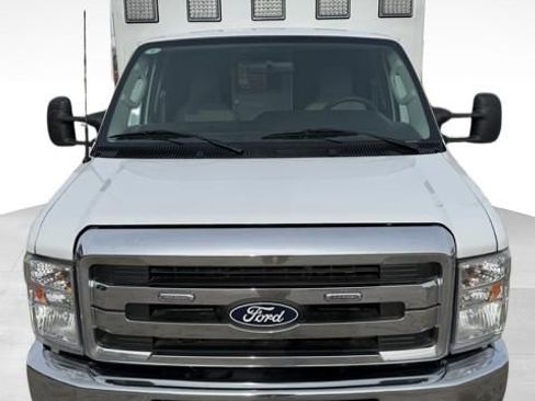 New 2026 Ford E-450 and Econoline 450 Super Duty w/ Ambulance Prep Package RWD image 2