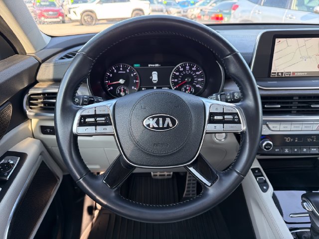 Used 2021 Kia Telluride SX w/ Towing Package FWD image 10