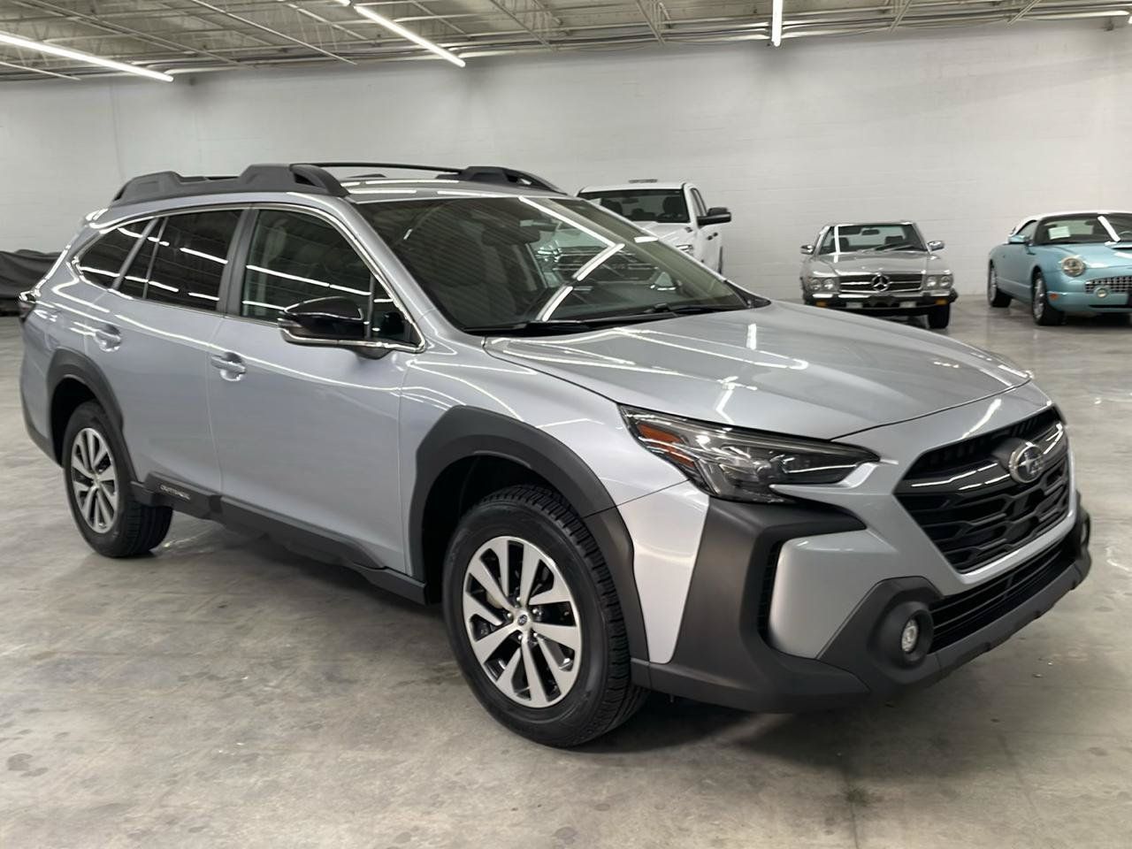 Used 2024 Subaru Outback Premium AWD/4WD image 5
