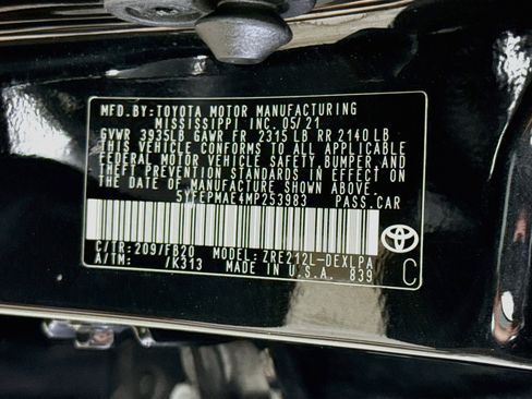 Used 2021 Toyota Corolla LE FWD image 40