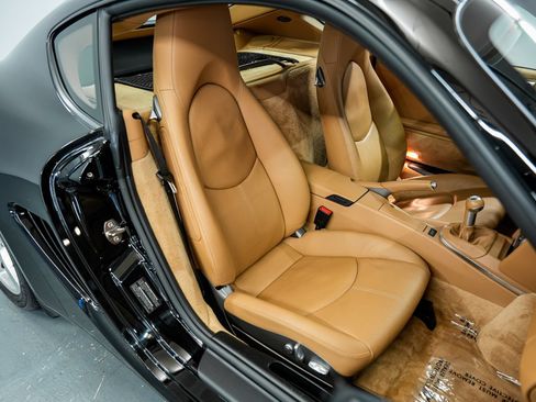 Used 2007 Porsche Cayman S RWD image 24