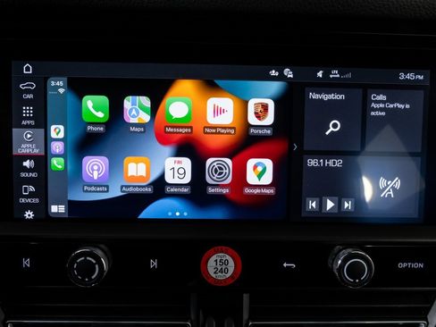 New 2026 Porsche Macan image 16