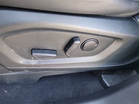 Used 2021 Ford Explorer Limited w/ Equipment Group 301A image 20