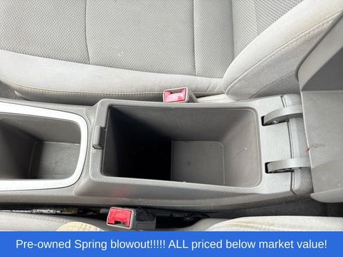 Used 2018 Chevrolet Cruze LS FWD image 27