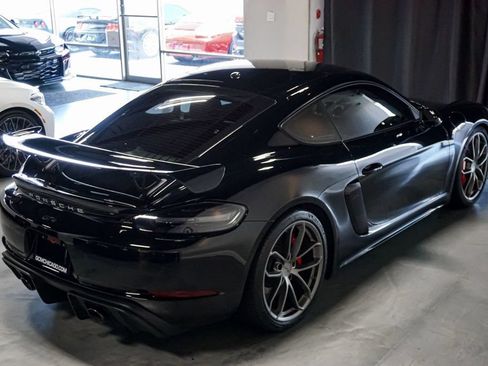 Used 2020 Porsche 718 Cayman GT4 RWD image 44