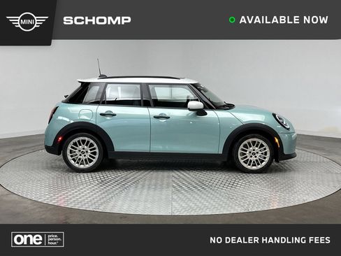New 2026 MINI Cooper S image 1